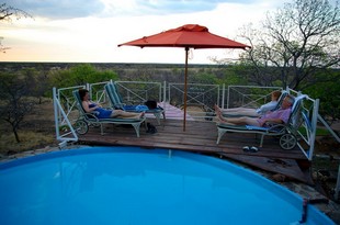 657 Namibia Okt 2006 Etosha Gateway Lodge.JPG